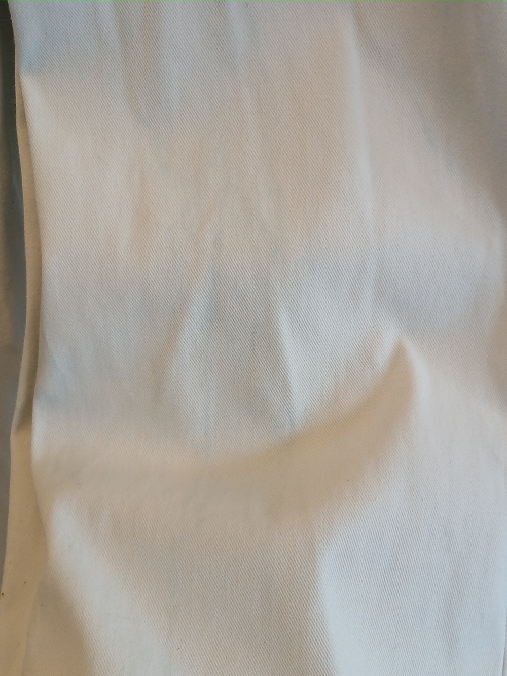 SPANX White Pants with Red Branding Tag - Picture 2 of 4